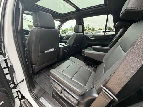 Used 2024 Chevrolet Tahoe LT w/ LT Signature Plus Package AWD/4WD image 25