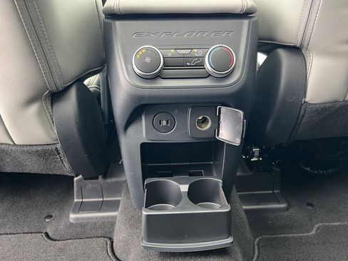 New 2026 Ford Explorer Active w/ Active Comfort Package image 41