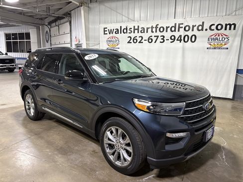 Certified 2023 Ford Explorer XLT w/ Equipment Group 202A image 2