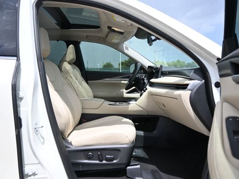 Certified 2023 INFINITI QX60 Luxe w/ Performance Audio Package AWD/4WD image 24