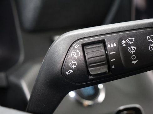 Used 2025 Ford Explorer ST AWD/4WD image 17