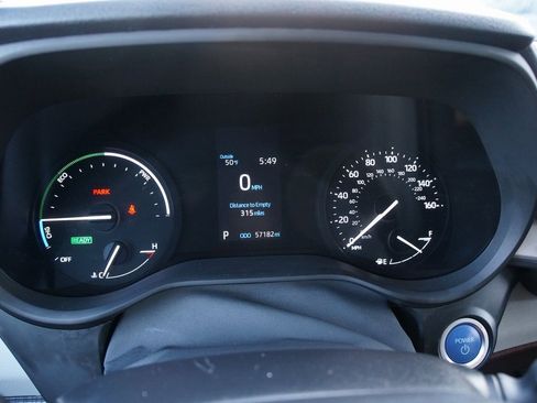 Used 2024 Toyota Sienna XLE image 24