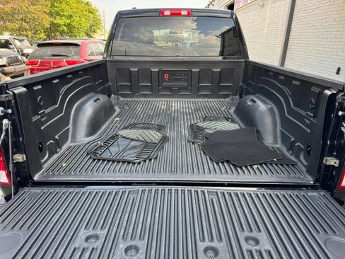 Used 2013 RAM 1500 Express RWD image 20