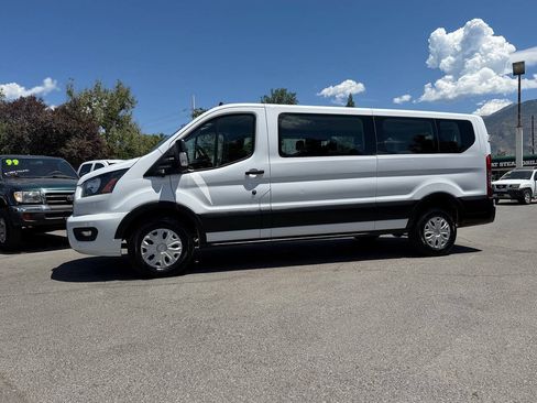 Used 2023 Ford Transit 350 XLT RWD image 7