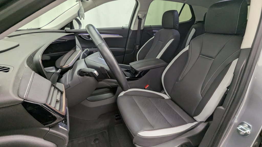 Certified 2024 Buick Envision Sport Touring AWD/4WD image 31