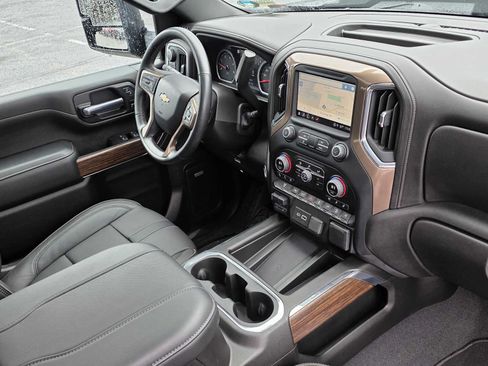 Certified 2023 Chevrolet Silverado 2500 High Country AWD/4WD image 10