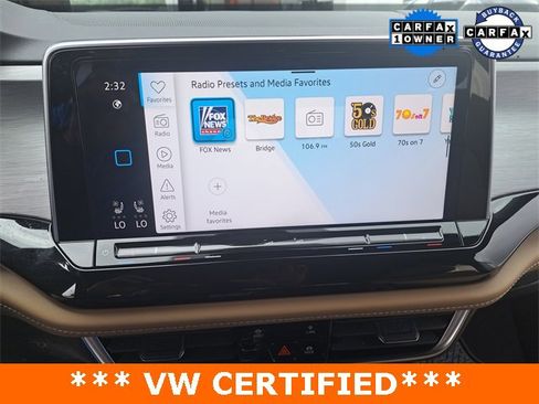 Used 2025 Volkswagen Atlas Cross Sport SE image 10