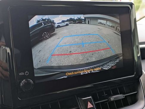 Used 2025 Toyota Corolla LE FWD image 25