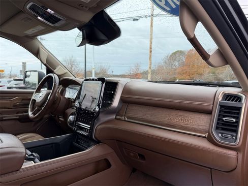 Used 2019 RAM 1500 Limited image 19