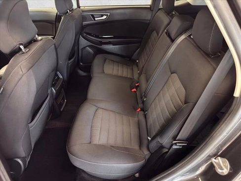 Used 2017 Ford Edge SEL w/ Class II Trailer Tow Package AWD/4WD image 21