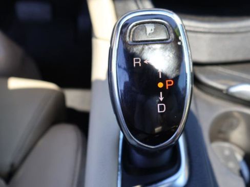 Used 2017 Cadillac XT5 Luxury w/ Driver Awareness Package image 27