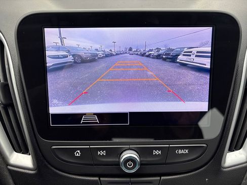 Used 2023 Chevrolet Malibu LT image 24