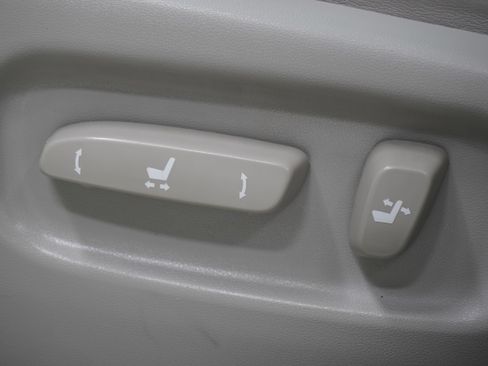 Used 2012 Lexus RX 350 FWD w/ Premium Pkg image 13
