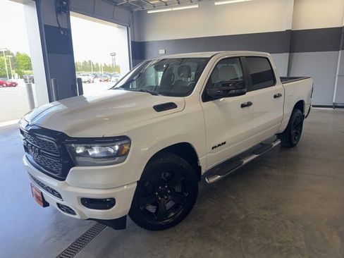Used 2023 RAM 1500 Big Horn AWD/4WD image 4