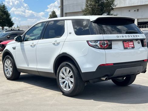 Used 2018 Land Rover Discovery Sport SE AWD/4WD image 7