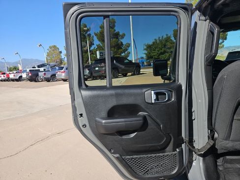 Used 2021 Jeep Wrangler Unlimited Sport AWD/4WD image 15