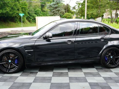 Used 2017 BMW M3 w/ Executive Package RWD image 19