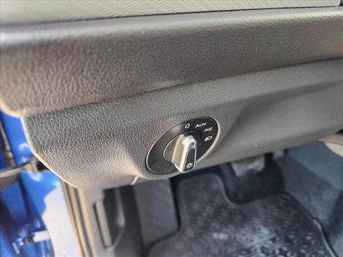 Certified 2024 Volkswagen Jetta S image 28