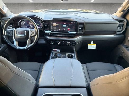 Used 2024 GMC Sierra 1500 Elevation RWD image 20