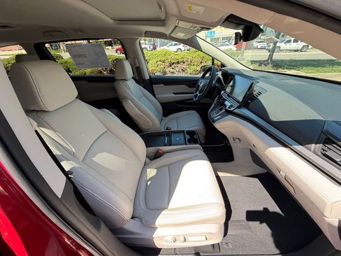New 2026 Honda Odyssey EX-L image 40