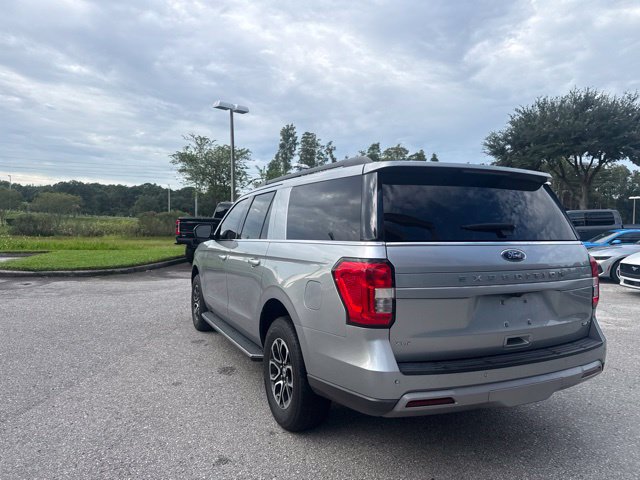 Used 2023 Ford Expedition Max XLT RWD image 4