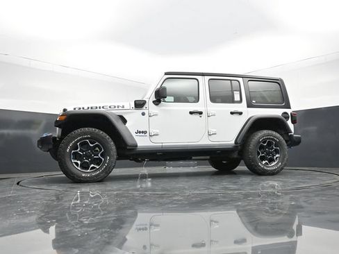 Used 2022 Jeep Wrangler Unlimited Rubicon 4xe w/ Cold Weather Group AWD/4WD image 58