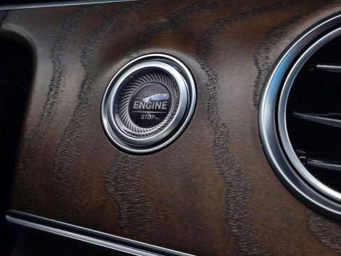 Used 2022 Mercedes-Benz E 350 4MATIC Sedan image 46