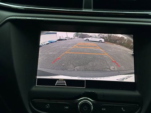 Used 2022 Chevrolet TrailBlazer LS image 27