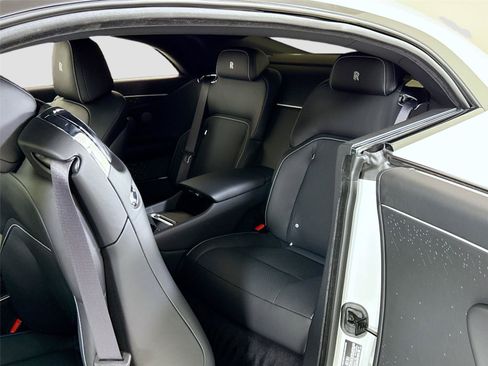 Used 2025 Rolls-Royce Spectre AWD/4WD image 16