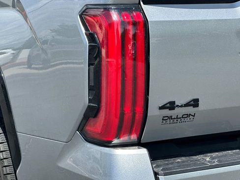 Used 2023 Toyota Tundra Platinum AWD/4WD image 25