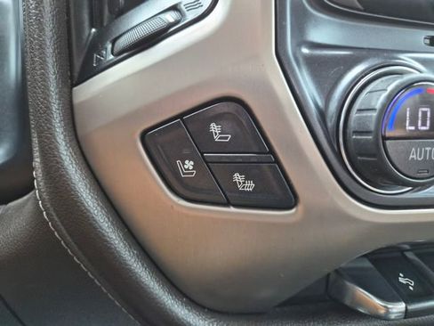 Used 2019 GMC Sierra 2500 Denali w/ Duramax Plus Package AWD/4WD image 28