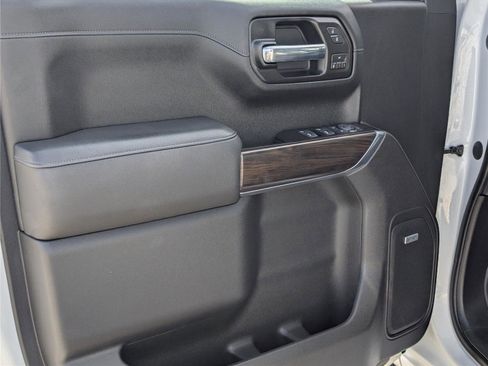 Used 2020 GMC Sierra 1500 SLT w/ SLT Premium Plus Package image 14