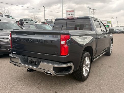 Used 2022 Chevrolet Silverado 1500 LTZ w/ LTZ Premium Package AWD/4WD image 5