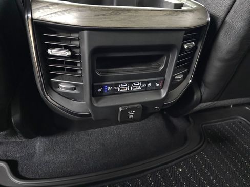Used 2026 RAM 1500 Limited AWD/4WD image 36