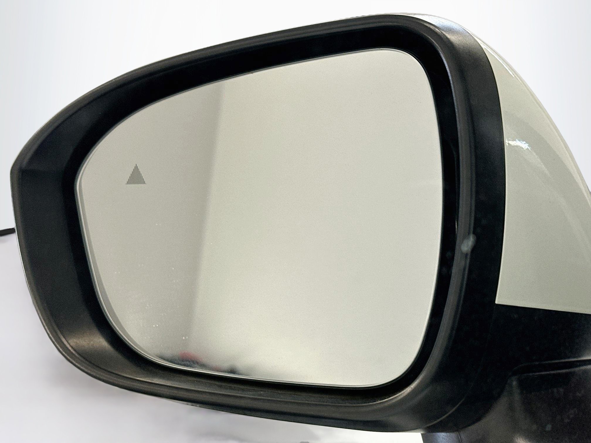 Used 2023 Nissan Rogue SV AWD/4WD image 16
