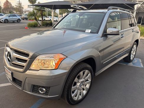 Used 2012 Mercedes-Benz GLK 350 2WD image 3