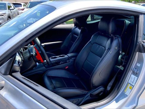 Used 2021 Ford Mustang Premium RWD image 6
