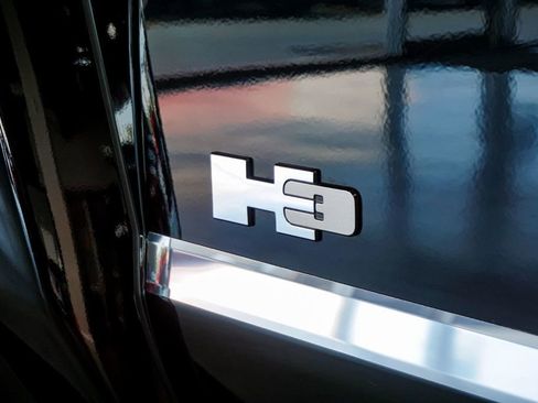 Used 2009 HUMMER H3 Alpha image 47