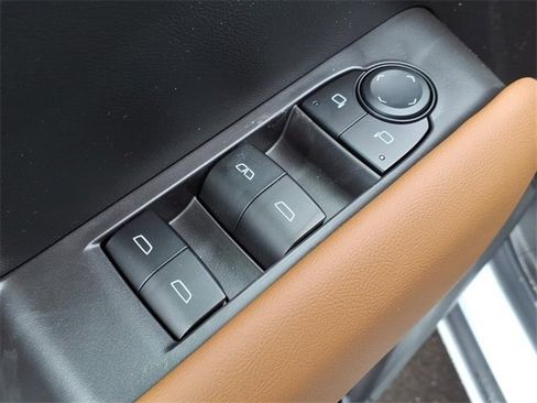 New 2026 GMC Canyon AT4 w/ Technology Plus Package image 17