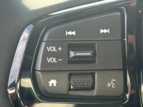 Used 2026 Honda Odyssey EX-L image 23