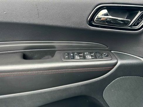 Used 2024 Dodge Durango GT image 8