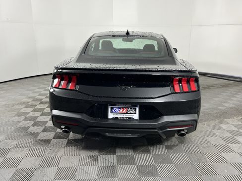 Used 2026 Ford Mustang Premium RWD image 4