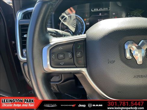 Used 2023 RAM 1500 Laramie AWD/4WD image 12