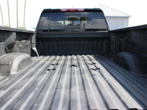 Used 2024 GMC Sierra 3500 Denali w/ Denali Reserve Package AWD/4WD image 10