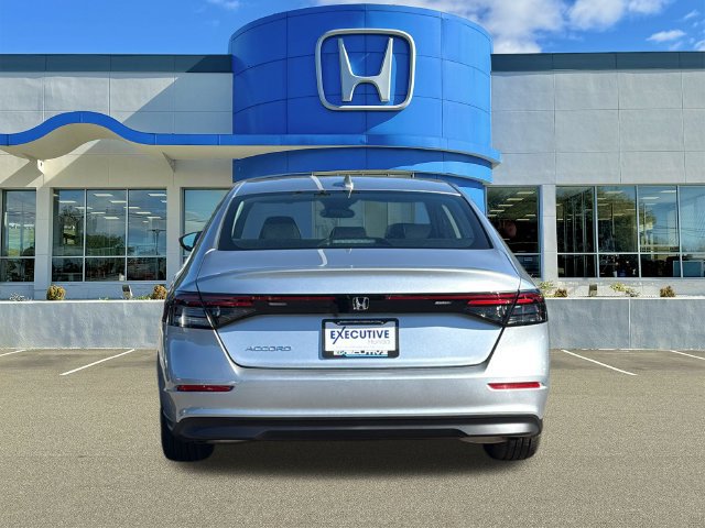 New 2026 Honda Accord LX image 5