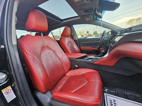 Used 2018 Toyota Camry XSE w/ Driver Assist Package FWD image 48