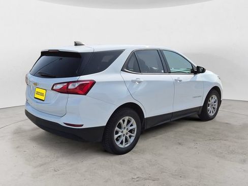 Used 2019 Chevrolet Equinox LS w/ LPO, Cargo Package FWD image 5
