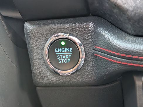 Used 2022 Ford Expedition Max Limited image 32