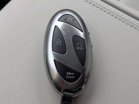 Used 2025 Hyundai Santa Fe Calligraphy image 25