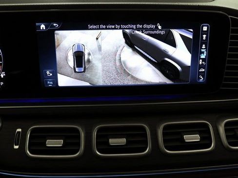 Used 2024 Mercedes-Benz GLE 450e 4MATIC w/ Driver Assistance Package image 26
